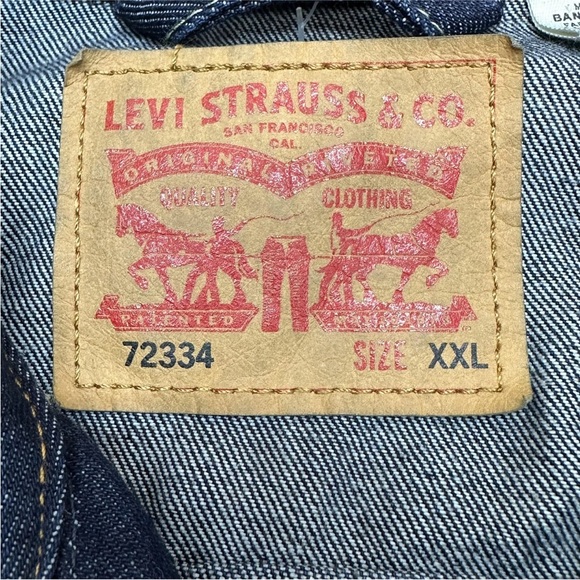 Levis Denim Jacket Dark Wash Trucker Classic Button Front Pockets - Picture 10 of 15